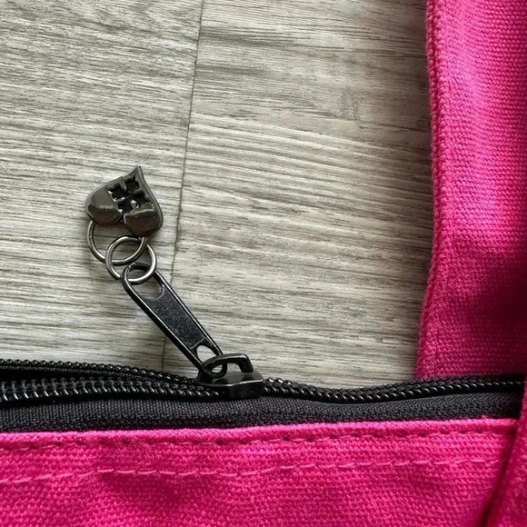 DEADSTOCK Blackheart Hot Topic Skull tote bag - Picture 3 of 5